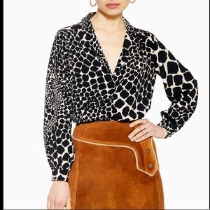 Top shop Giraffe print Blouse